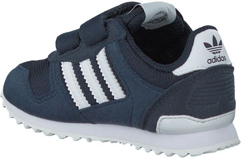 blauwe adidas schoenen jongens|Blauwe schoenen .